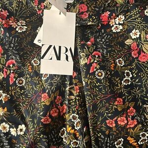 Zara Men’s Multicolor Floral Shirt